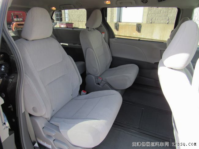 2017款豐田塞納3.5L四驅(qū)版商務(wù) 雙電動(dòng)門(mén)/18輪現(xiàn)車(chē)48萬(wàn)
