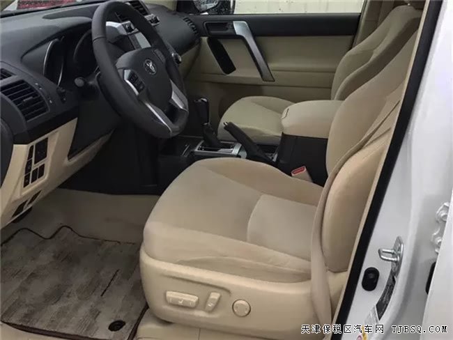 2017款豐田普拉多2700中東版 經(jīng)典SUV現(xiàn)車即刻擁有