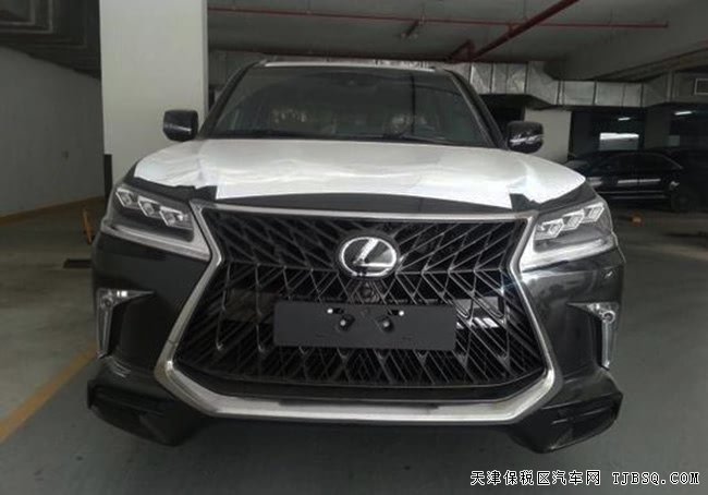 2018款雷克薩斯LX570中東版 限量版現(xiàn)車(chē)即刻擁有