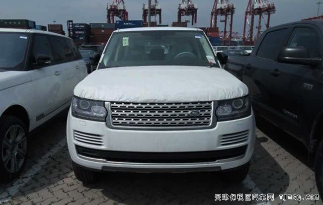 2017款路虎攬勝行政汽油版 3.0T現(xiàn)車(chē)熱銷(xiāo)低價(jià)來(lái)襲