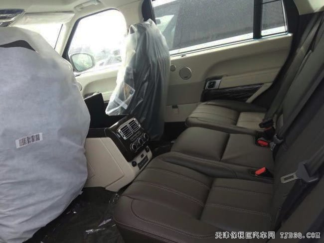 2017款路虎攬勝行政汽油版 3.0T現(xiàn)車(chē)熱銷(xiāo)低價(jià)來(lái)襲