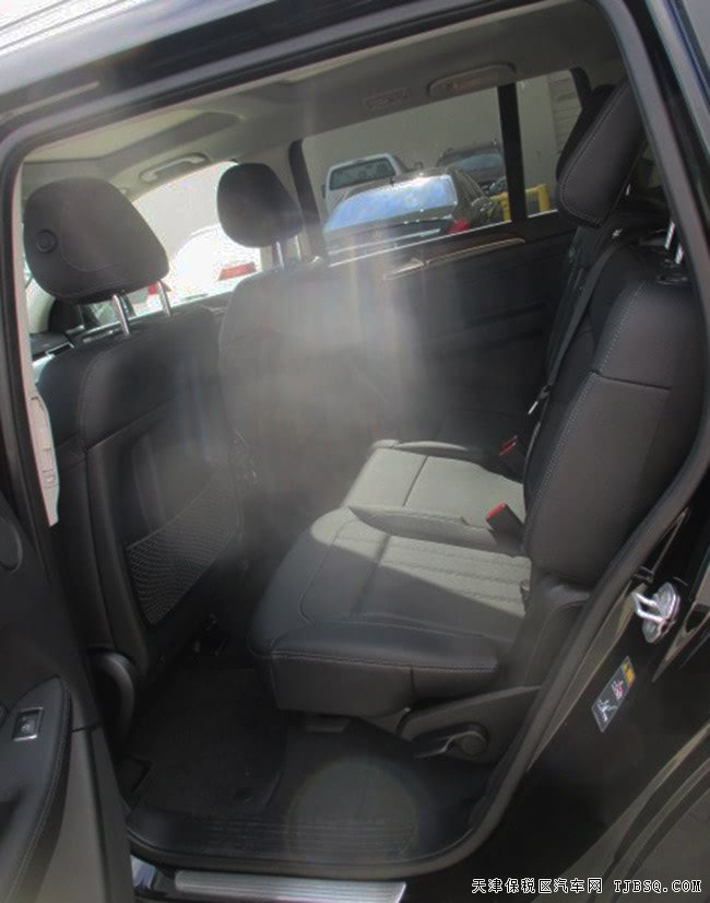 2018款奔馳GLS450美規(guī)版 平行進(jìn)口現(xiàn)車優(yōu)惠呈現(xiàn)
