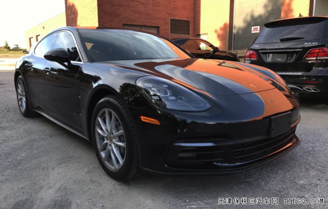 2017款保時(shí)捷Panamera 4S加規(guī)版 經(jīng)典轎跑現(xiàn)車154萬優(yōu)購