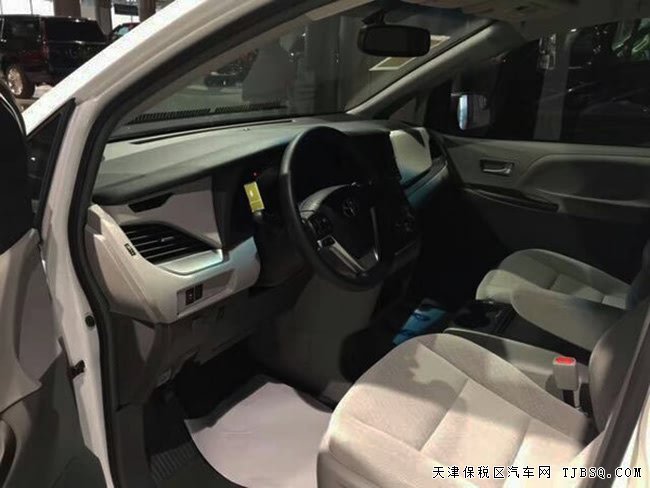 2017款豐田塞納3.5L四驅(qū)版 豪華七座MPV現(xiàn)車優(yōu)購(gòu)