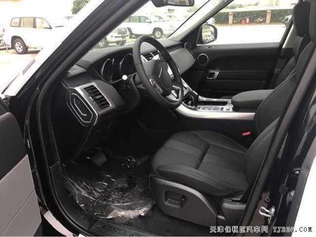 2017款路虎攬勝運(yùn)動(dòng)汽油版 19熏黑輪/全景天窗現(xiàn)車80萬