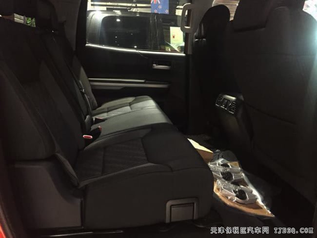 17款豐田坦途5.7L美式皮卡 18越野輪/天窗現(xiàn)車52萬尊享