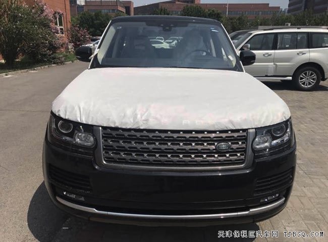 平行進(jìn)口車路虎攬勝3.0T行政版 17款現(xiàn)車盡享折扣