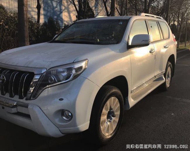2017款豐田普拉多4000中東版 航踏/天窗/后掛現(xiàn)車57.5萬(wàn)