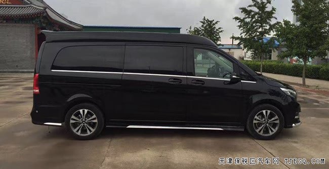 2017款奔馳V260豪華商務(wù)車 平行進(jìn)口現(xiàn)車優(yōu)惠尊享