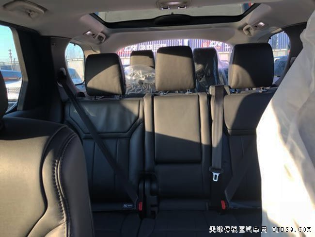 2017款路虎發(fā)現五柴油歐規(guī)版 七座/全景/20輪現車68.5萬