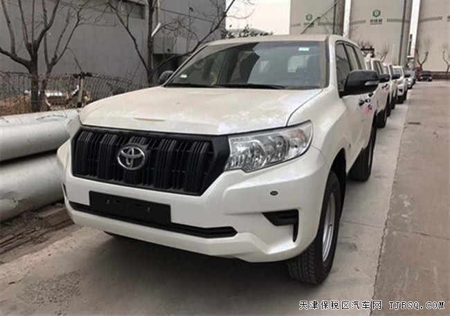 2018豐田普拉多2700中東版 7座SUV現(xiàn)車優(yōu)惠起航