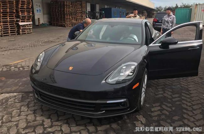 平行進口車18款保時捷帕納梅 Panamera4S現(xiàn)車鉅惠