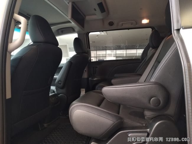2017款豐田塞納兩驅(qū)SE運動版 科技包/19輪現(xiàn)車54萬樂享