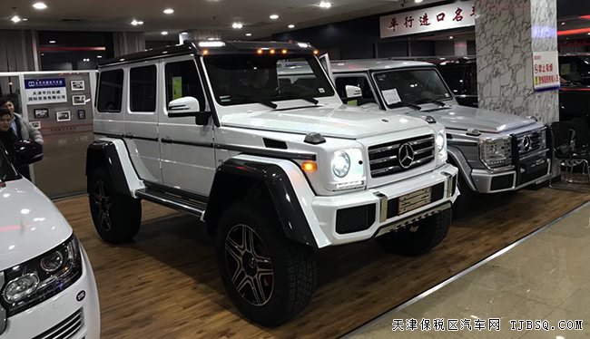 17款奔馳G550 4x4版 22輪/天窗/三差速鎖現(xiàn)車365萬鉅惠