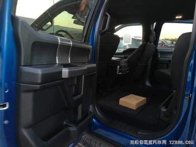 2017款福特F150墨西哥版 美式皮卡現(xiàn)車震撼讓利