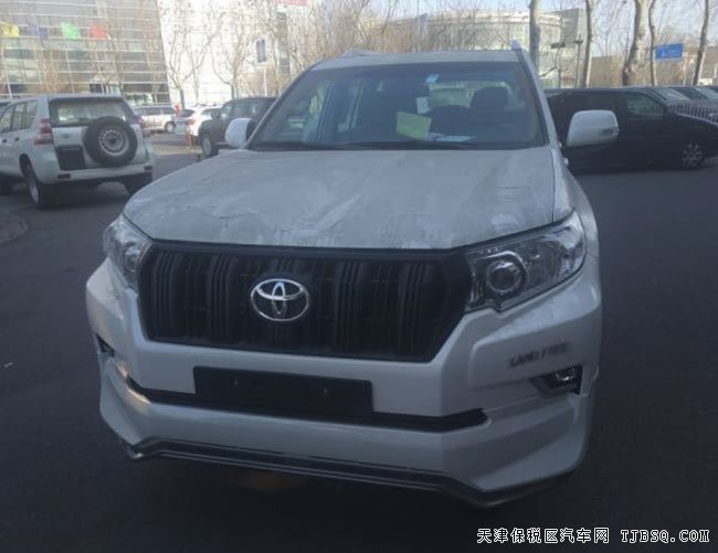 2018款豐田霸道2700中東版 大包圍/天窗/外掛現(xiàn)車46.3萬