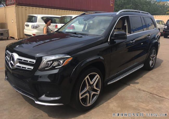 2018款奔馳GLS450加規(guī)版 經(jīng)典七座SUV現(xiàn)車絢麗來襲
