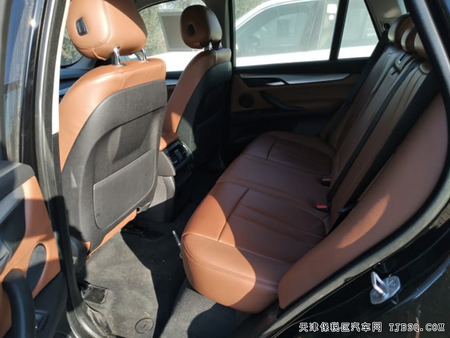 平行進(jìn)口車17款寶馬X5中東版 全景/液晶儀表現(xiàn)車66.5萬