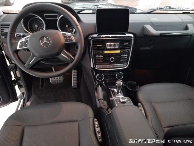 17款奔馳G550加規(guī)版 3差速鎖/19AMG輪現(xiàn)車179萬優(yōu)惠呈現(xiàn)