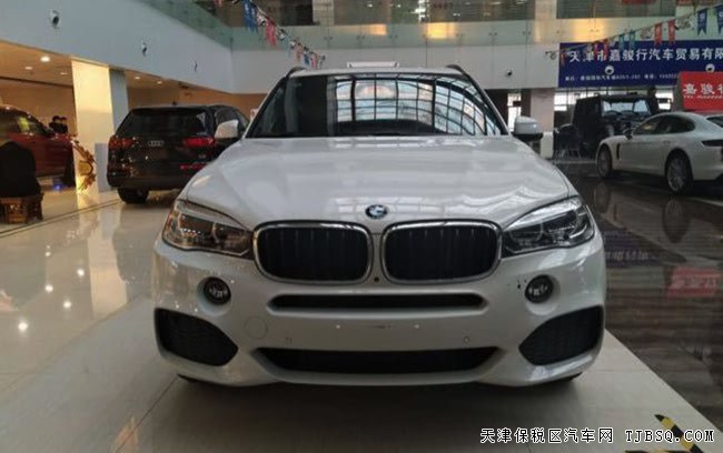 2018款寶馬X5M加規(guī)版 大豪華包/M包現(xiàn)車(chē)81.5萬(wàn)新年讓利