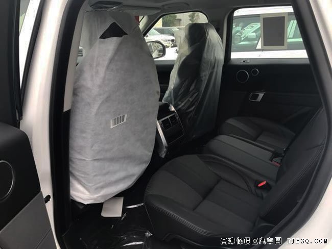 平行進(jìn)口車17款路虎攬運動版 歐規(guī)版柴油現(xiàn)車74萬優(yōu)惠購