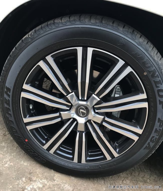 18款雷克薩斯LX570頂配加規(guī)版 8座/21輪/雷測現(xiàn)車154萬