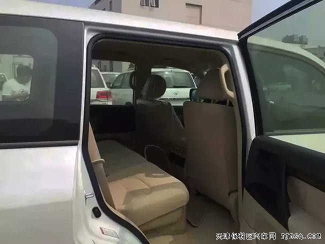 2018款豐田酷路澤4500中東版 柴油版現(xiàn)車優(yōu)惠起航