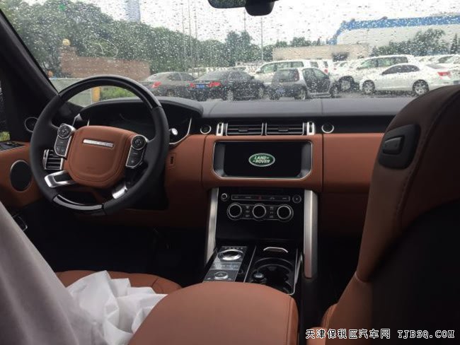 17款路虎攬勝3.0T創(chuàng)世加長(zhǎng)版 汽油版現(xiàn)車(chē)惠享折扣
