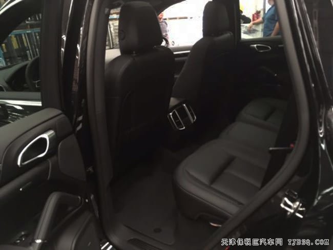 2018款保時捷卡宴汽油版 3.6L現(xiàn)車熱賣震撼酬賓