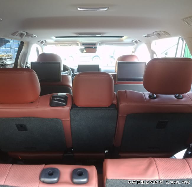2018款雷克薩斯LX570加規(guī)版 凌志5.7L現(xiàn)車震撼讓利