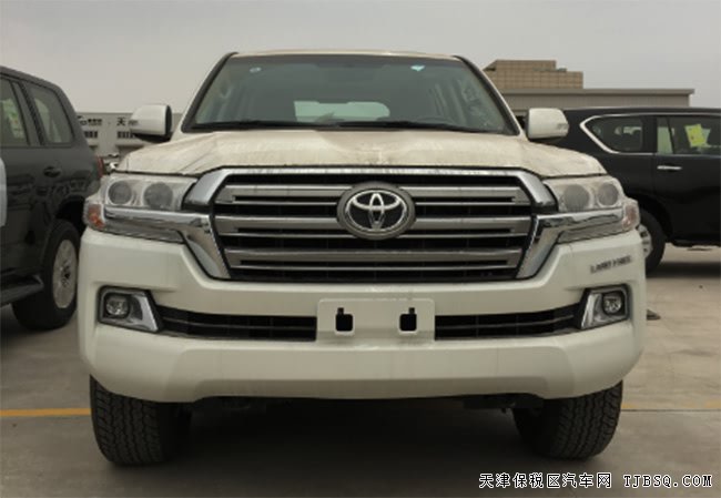 2018款豐田酷路澤4600中東版 8氣囊/7座/天窗現(xiàn)車92.3萬(wàn)