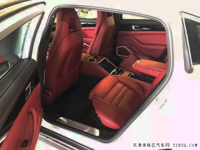 2017款保時(shí)捷Panamera4S加規(guī)版 經(jīng)典轎跑優(yōu)惠暢銷