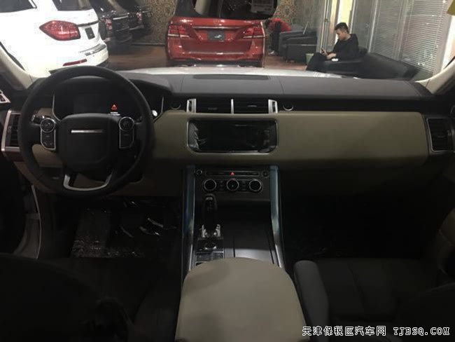 平行進(jìn)口17款路虎攬勝運動汽油版 滑動全景/20輪現(xiàn)車85萬