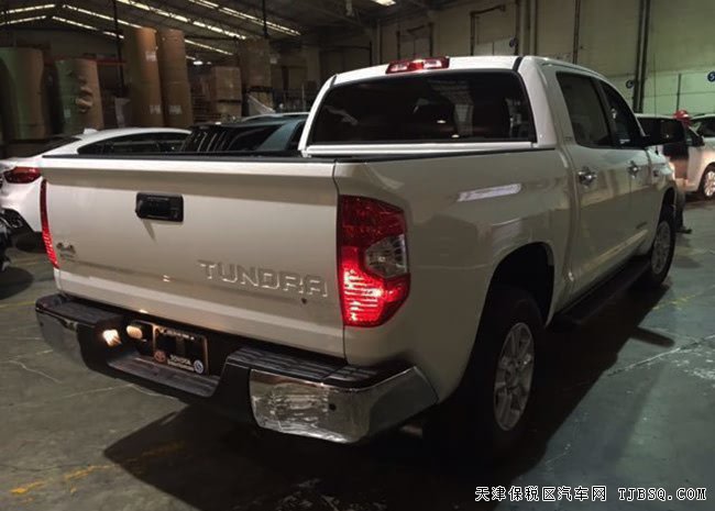 2017款豐田坦途5.7L限量版美式皮卡 天窗/18輪現(xiàn)車49萬
