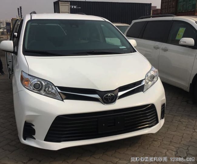 平行進(jìn)口車(chē)豐田塞納3.5L四驅(qū)版 18款現(xiàn)車(chē)尊享經(jīng)典