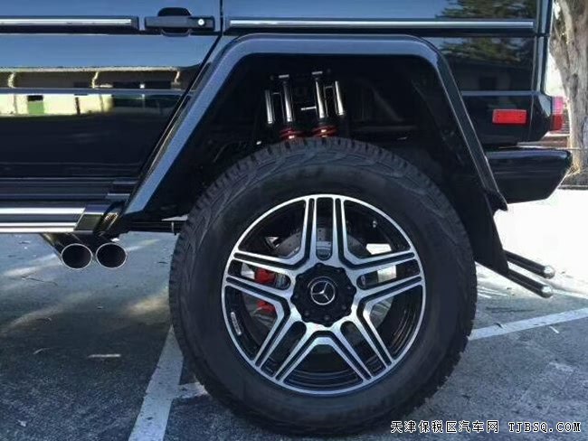 2018款奔馳G550 4x4版 22輪/天窗/雙減震現(xiàn)車365萬鉅惠