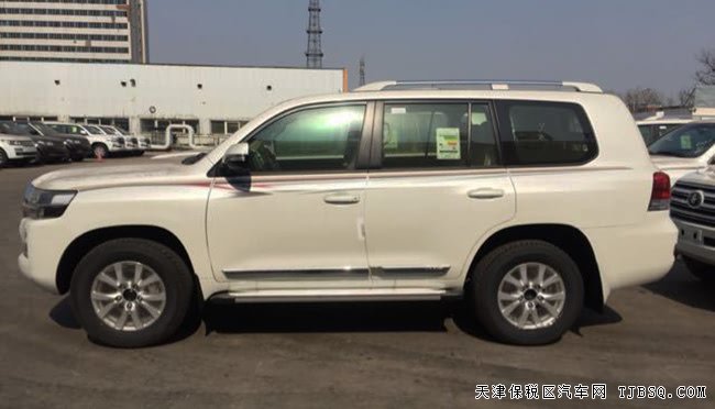 18款豐田酷路澤4000中東版 7座/18輪/天窗現(xiàn)車68.8萬