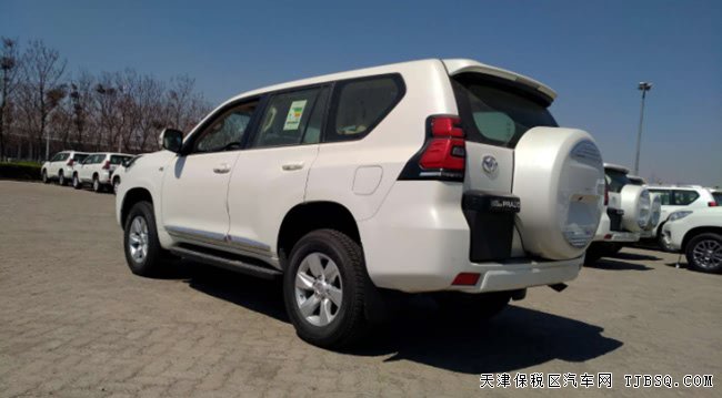18款豐田霸道4000中東版 后掛備胎/天窗/17輪現(xiàn)車58.8萬