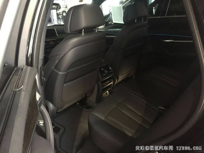 平行進(jìn)口車18款寶馬X5M加規(guī)版 M包/大豪華包現(xiàn)車75.5萬
