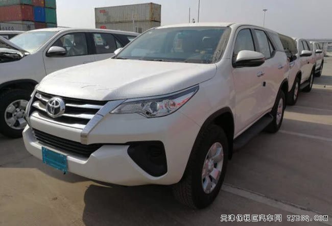 2018款豐田穿越者2.7L中東版 3氣囊/17輪/底掛現(xiàn)車30萬