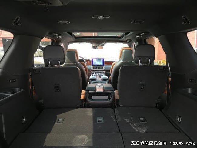 2018款林肯領(lǐng)航員3.5T加規(guī)版 7座SUV現(xiàn)車優(yōu)惠購