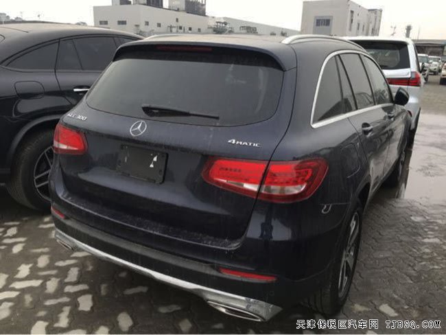2018款奔馳GLC300墨西哥版 19輪/全景天窗/倒影現(xiàn)車48萬