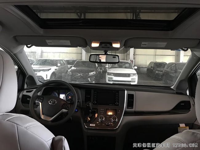 2018款豐田塞納3.5L兩驅(qū)XLE版 天窗/18輪/真皮現(xiàn)車49萬