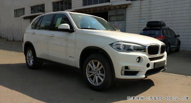 2018款寶馬X5中東版 全景天窗/電尾門/液晶儀表現(xiàn)車64萬