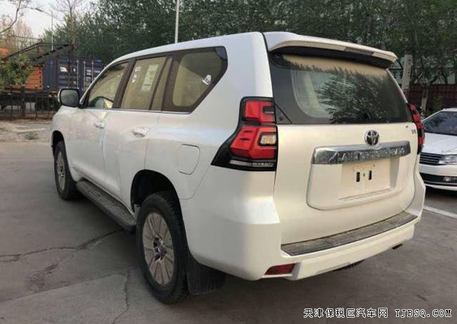 2018款豐田普拉多2700中東版 9氣囊/天窗/18輪現(xiàn)車48萬