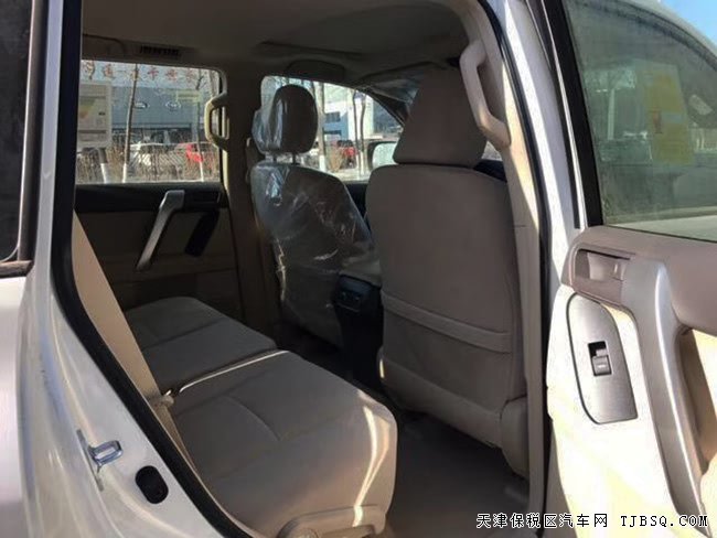 18款豐田霸道4000中東版 天窗/外掛/18輪/遙啟現(xiàn)車58.5萬