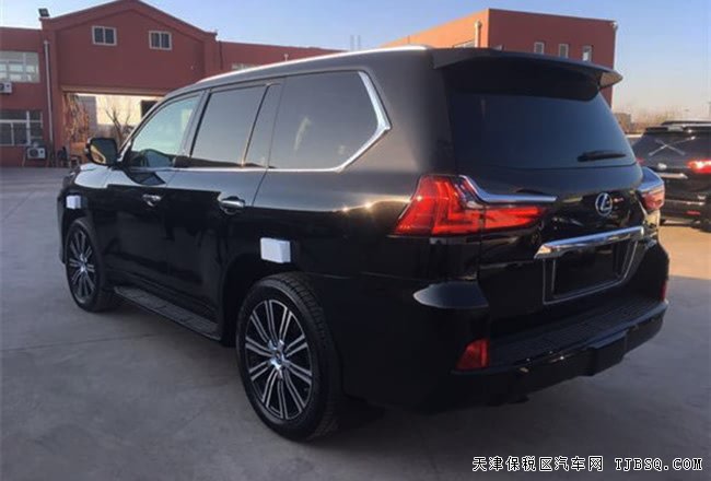 平行進口車?yán)卓怂_斯LX570頂配版 18款現(xiàn)車鉅惠呈現(xiàn)