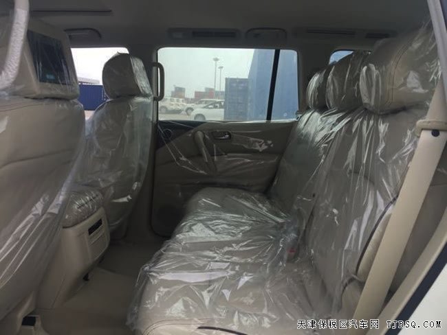 2017款日產(chǎn)途樂Y62 5.6L中東版 BOSE/天窗/18輪現(xiàn)車71萬