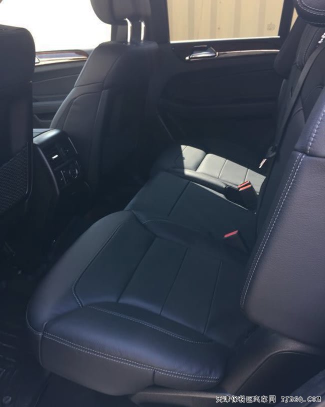 17款奔馳GLS450AMG加版 智能包/越野包/豪華包現(xiàn)車118萬