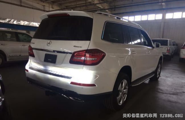 2018款奔馳GLS450美規(guī)版 天窗/停輔包/P01包現(xiàn)車(chē)89.5萬(wàn)